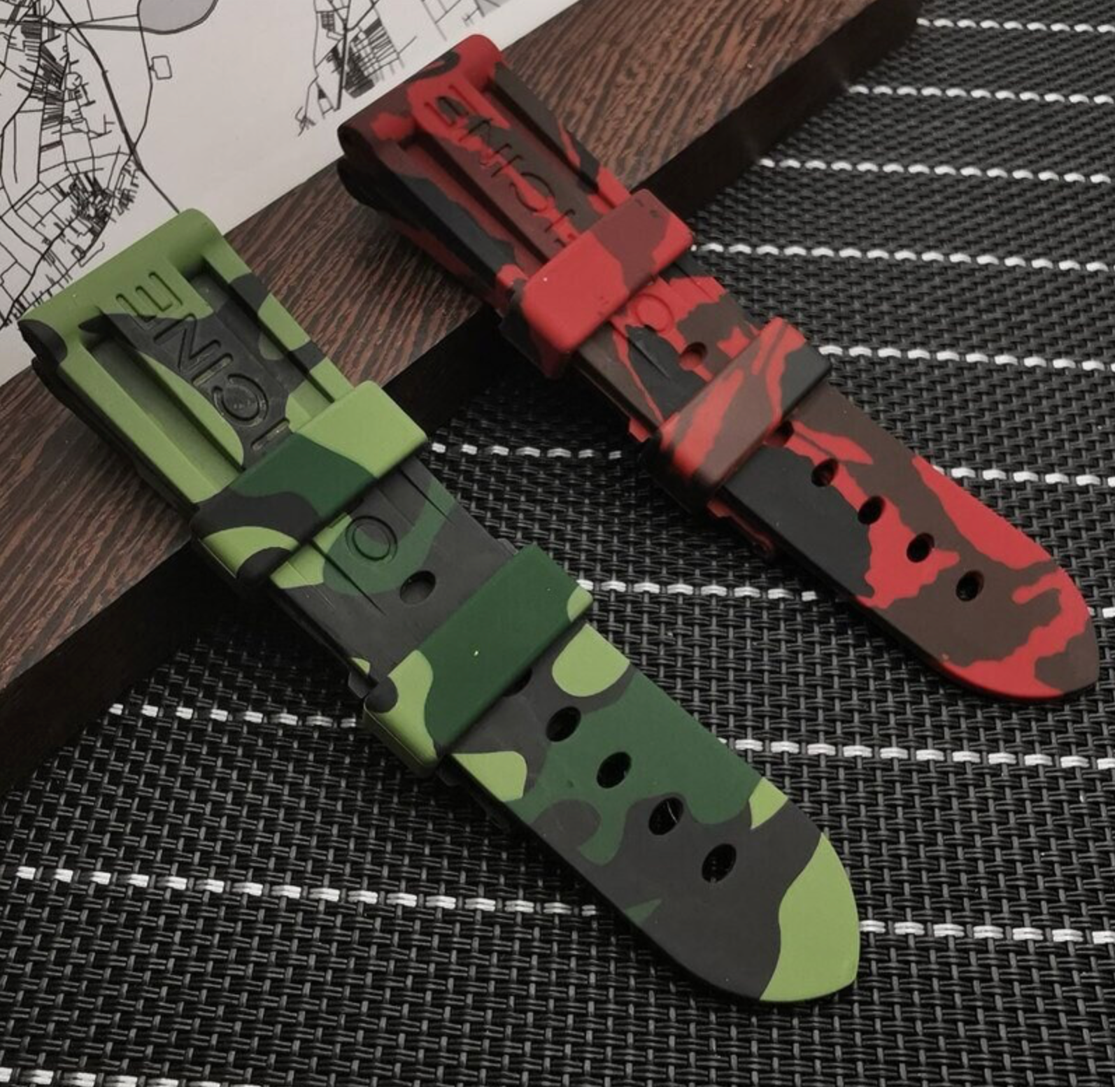 green/red rubber panerai camouflage rubber band