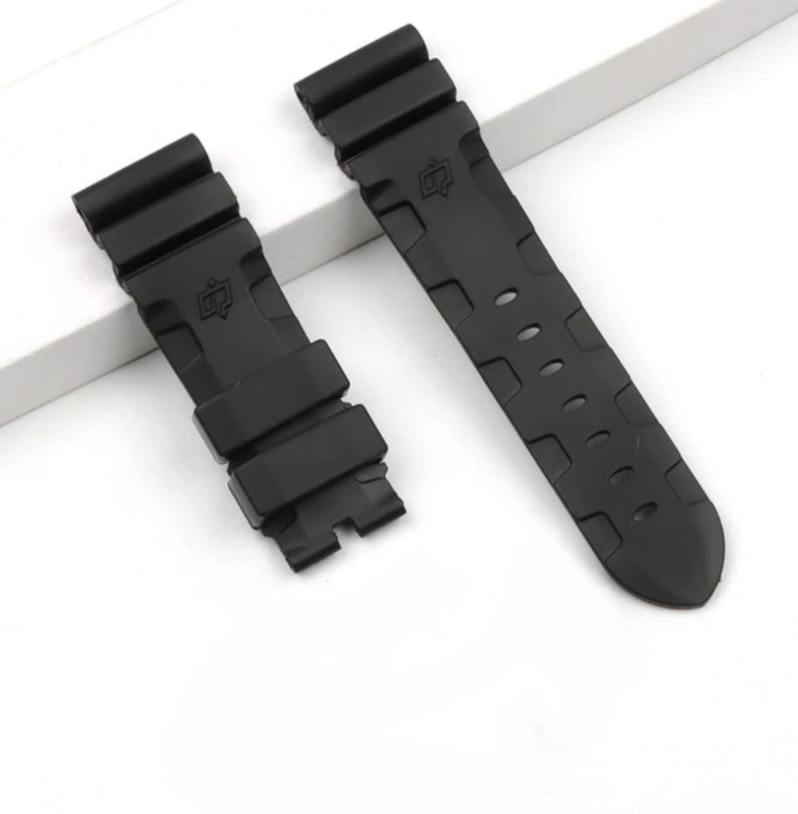 Panerai accordion rubber strap hotsell